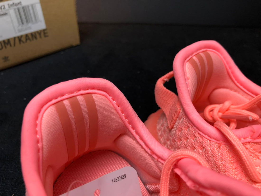 YEEZY BOOST 350 V2