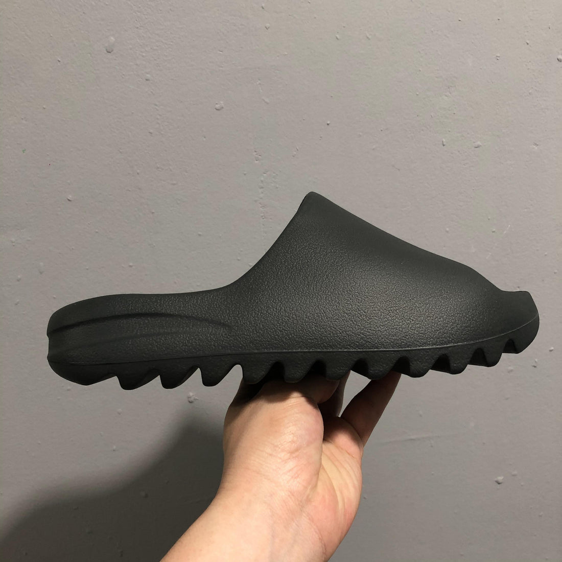 Adidas Yeezy Slide