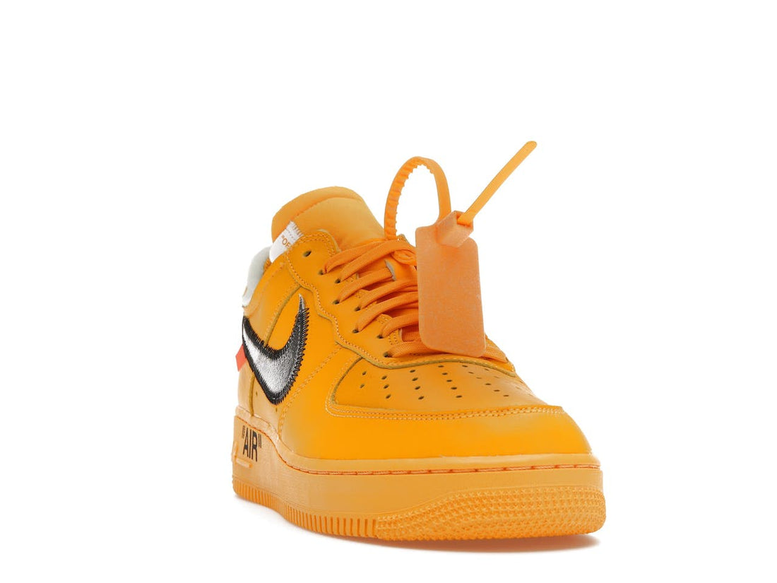 Nike Air Force 1 Low
Off-White ICA University Gold