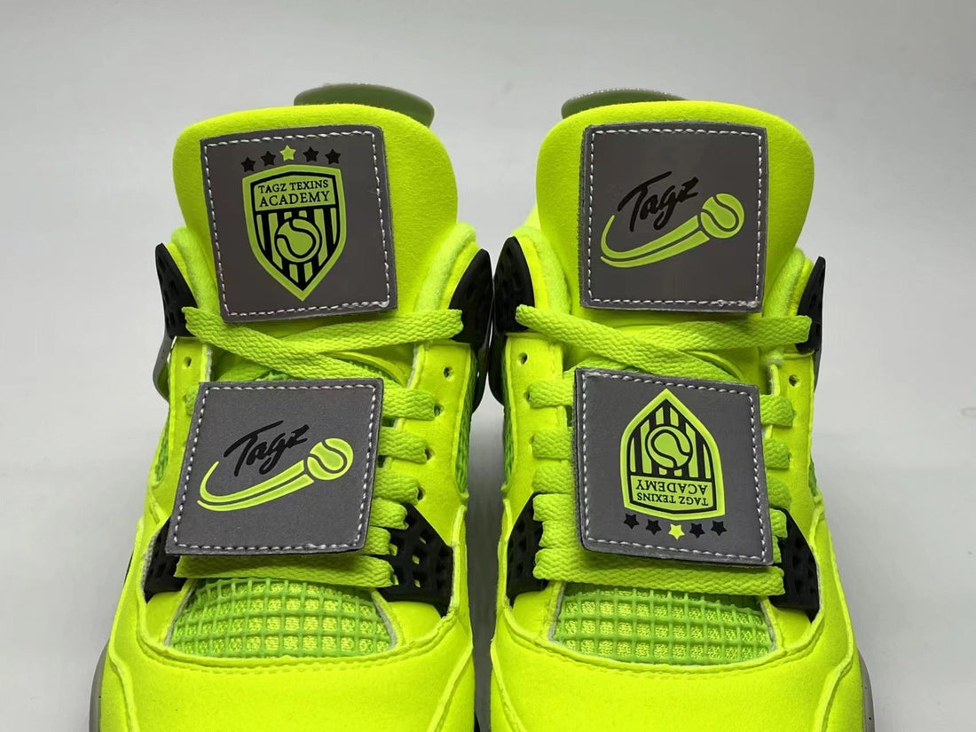 Jordan retro 4