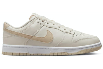 Nike Dunk Low
Phantom Sanddrift