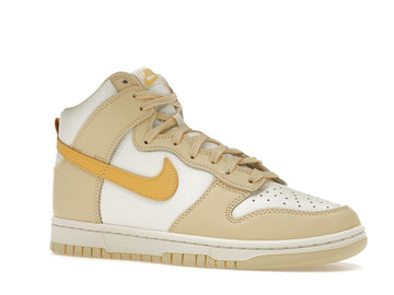 Nike Dunk High
Pale Vanilla Topaz Gold