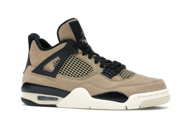 Jordan 4 Retro
Fossil