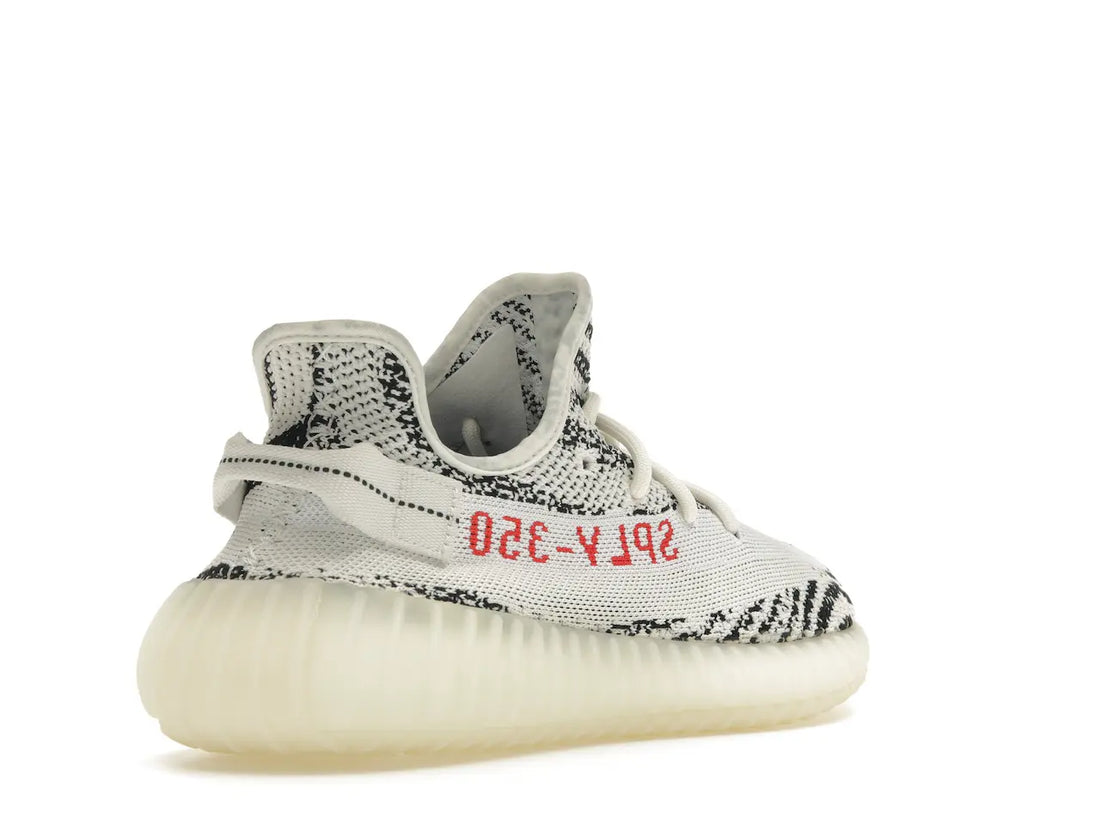 adidas Yeezy Boost 350 V2
Zebra