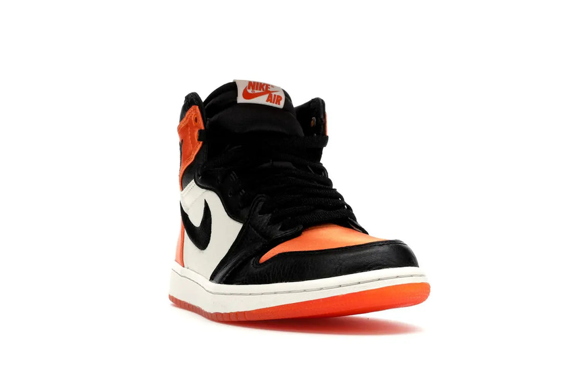 Jordan 1 Retro High OG
Satin Shattered Backboard
