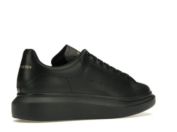Alexander McQueen
Black