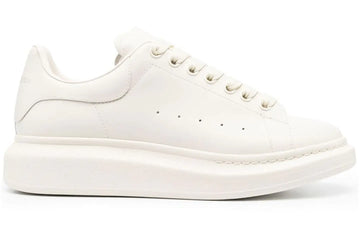 Alexander McQueen Oversized
Cream
