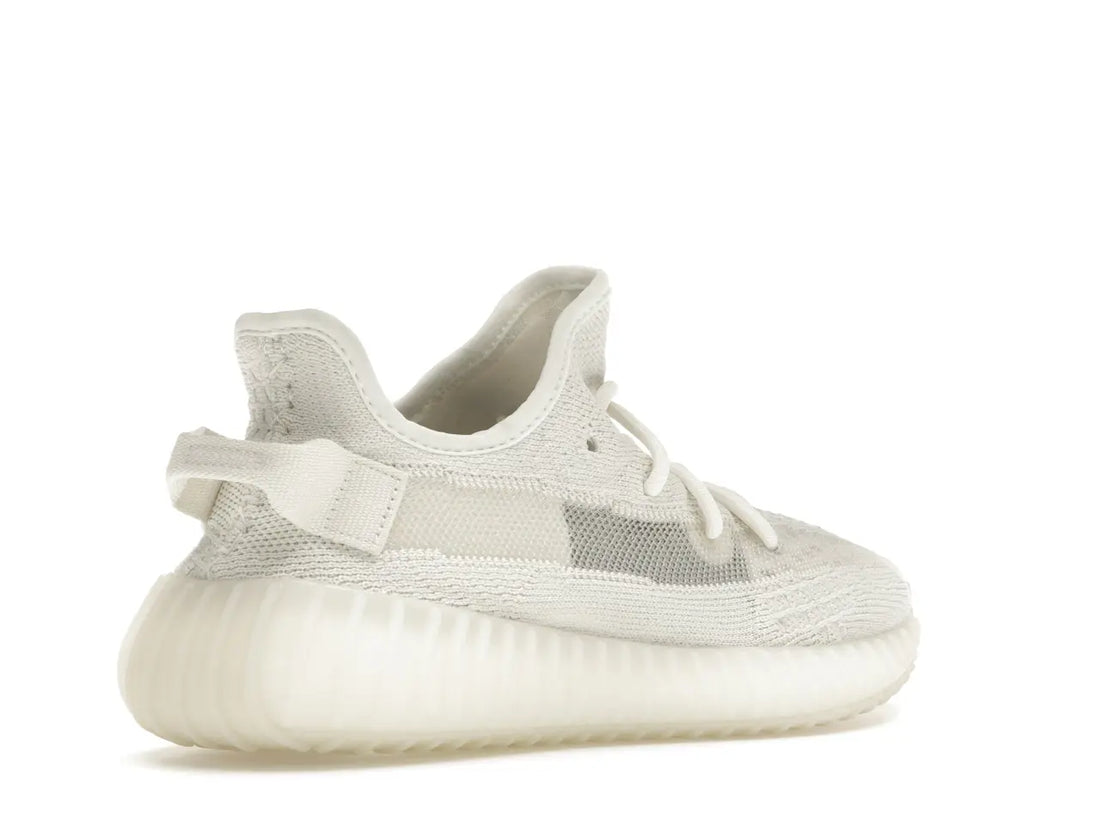 adidas Yeezy Boost 350 V2
Bone